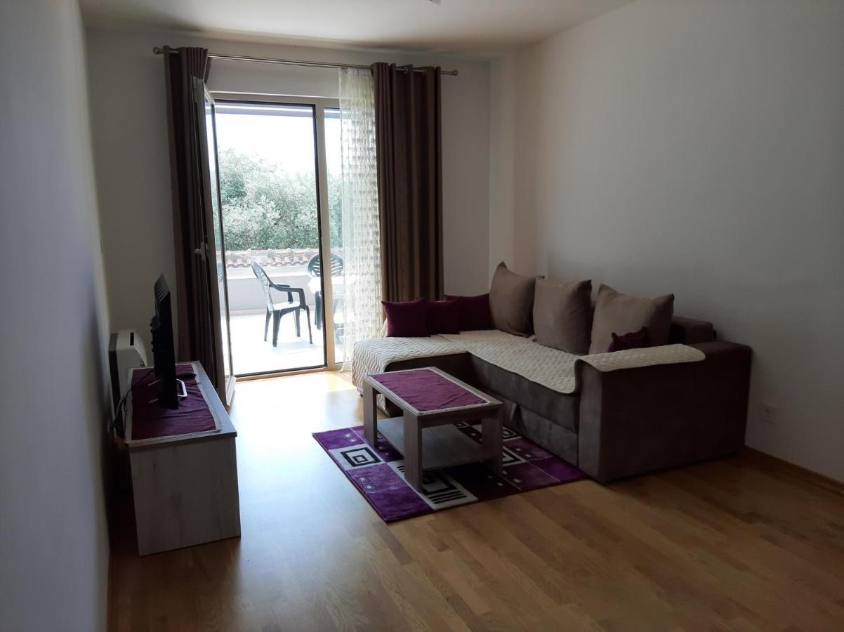 Krstajic Apartment Budva